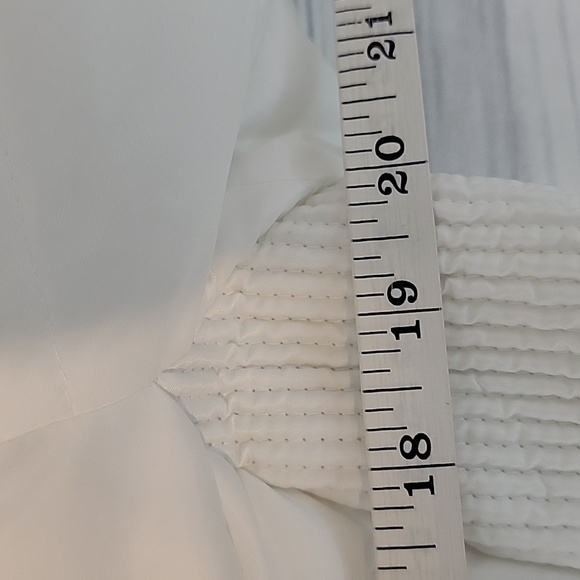 Nautica Women's White Puffer Jacket with Faux Fur Lined Hood Size S - Picture 9 of 12